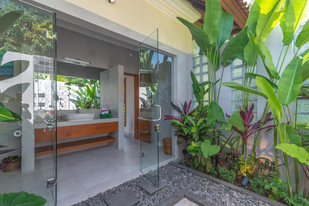 Villa Mata Hari Panji Bagian luar foto