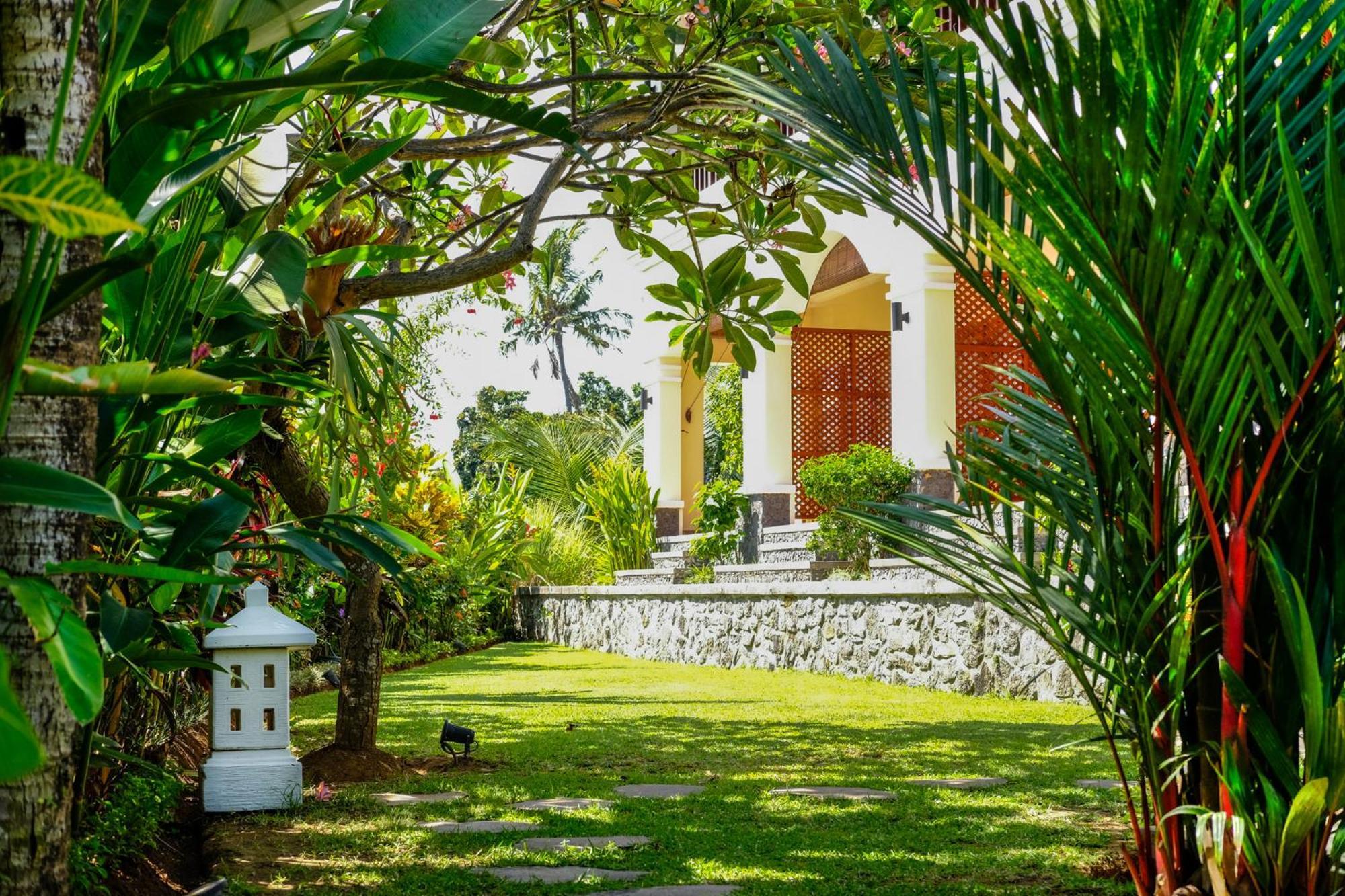 Villa Mata Hari Panji Bagian luar foto